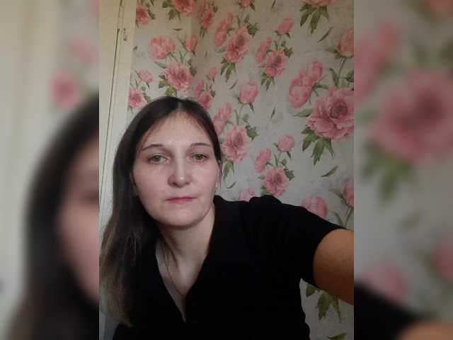 kiskas12 live cam on BongaCams