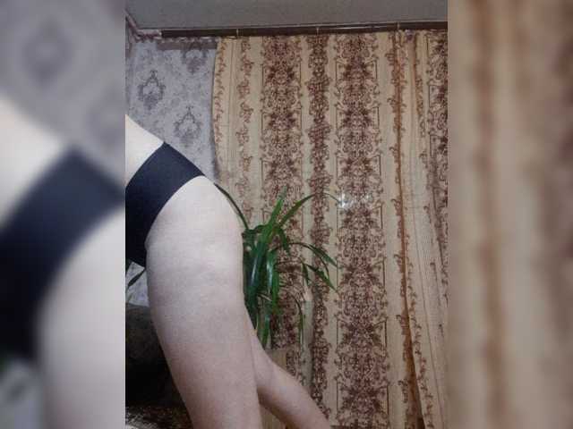 V_KISKA_V live cam preview
