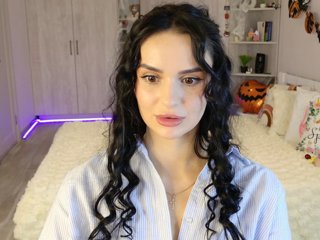 Nyvora Porn Show