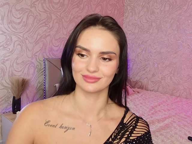 MilaSweety1 live cam on BongaCams