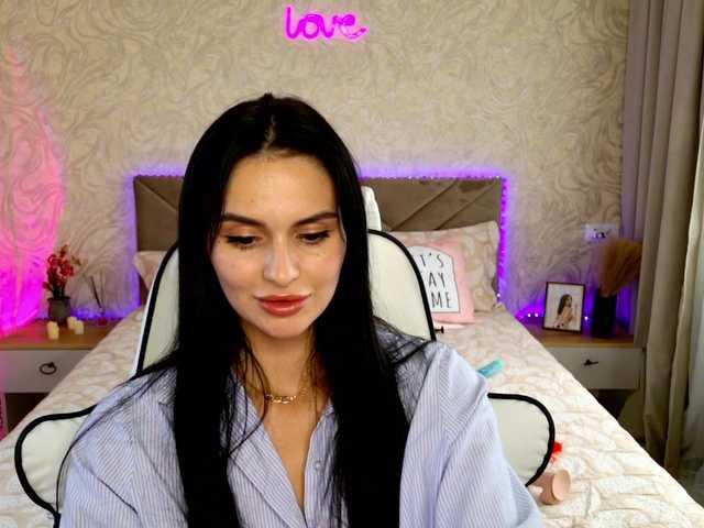 MilaSweety1 live cam on BongaCams