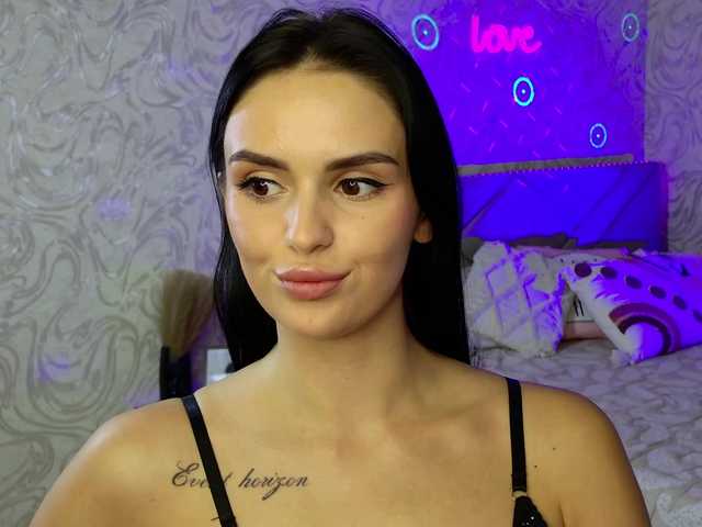 MilaSweety1 live webcam show