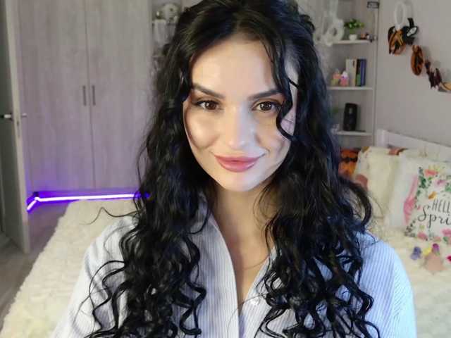 MilaSweety1 live cam on BongaCams