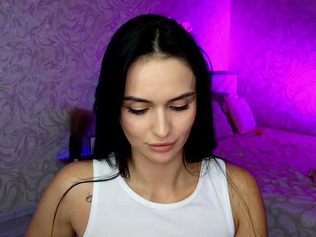 MilaSweety1 live cam on BongaCams