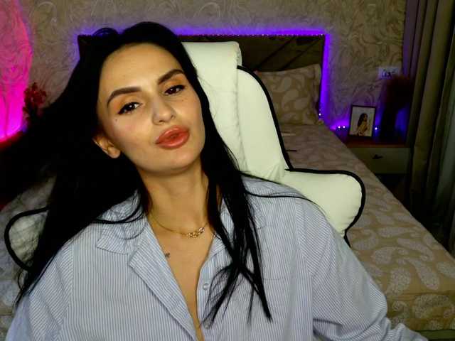 MilaSweety1 live cam on BongaCams