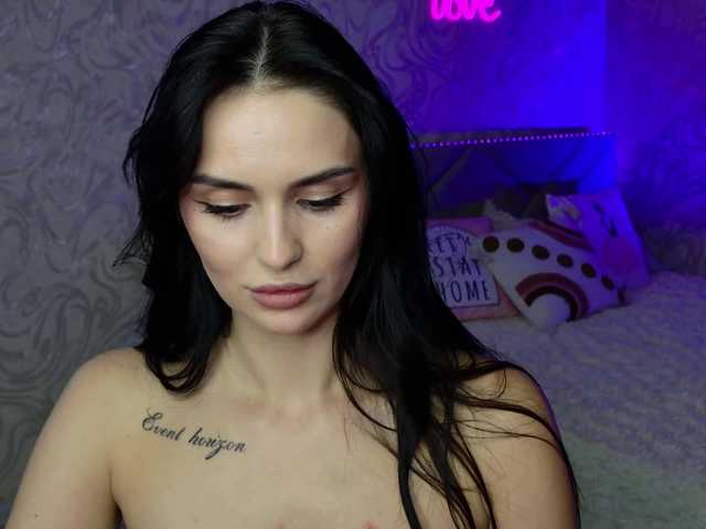 MilaSweety1 live webcam show