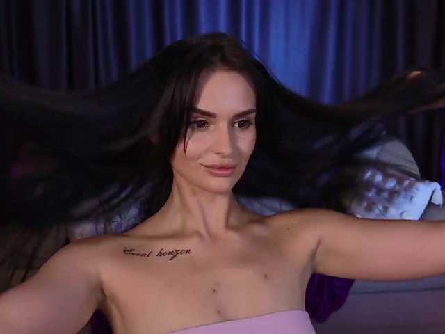 MilaSweety1 live cam on BongaCams