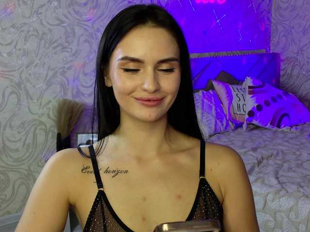 MilaSweety1 live cam