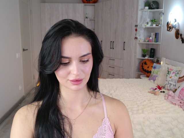 MilaSweety1 live cam on BongaCams