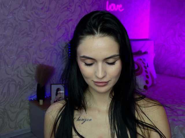 MilaSweety1 live cam on BongaCams