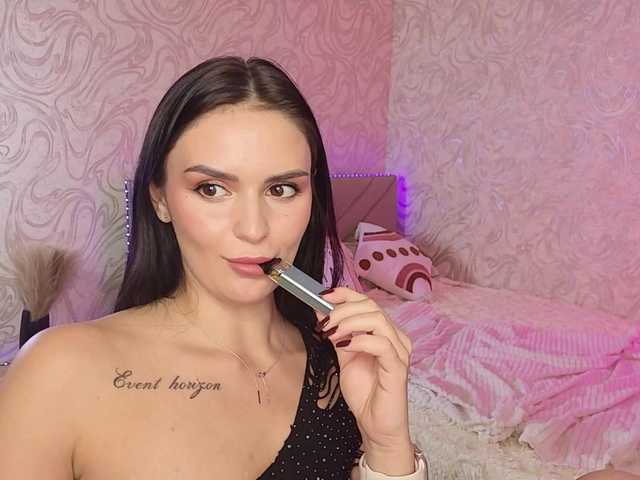 MilaSweety1 live cam on BongaCams