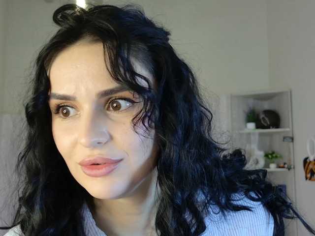 MilaSweety1 live cam on BongaCams