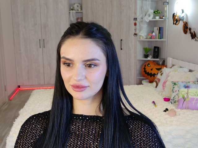 MilaSweety1 live cam on BongaCams