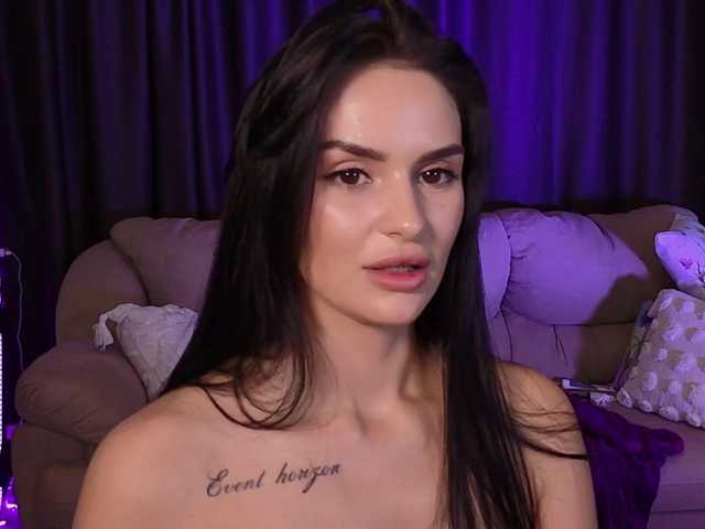 MilaSweety1 live webcam show