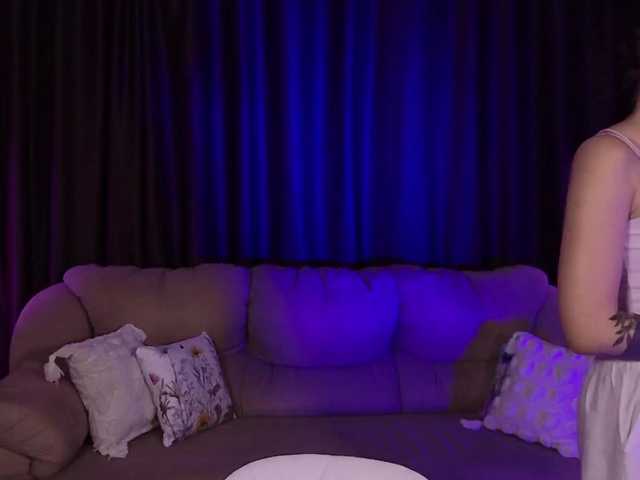 MilaSweety1 live webcam show