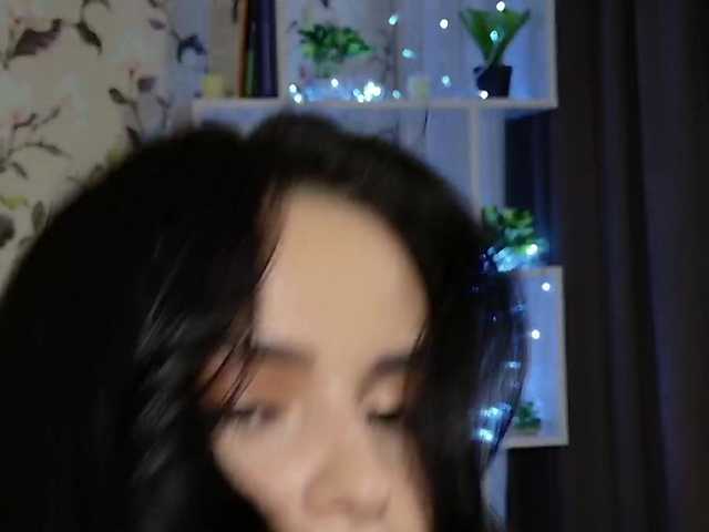 MilaSweety1 live cam on BongaCams