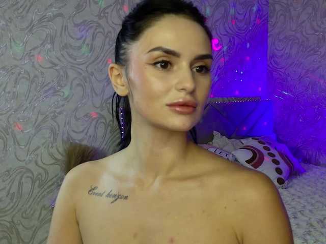 MilaSweety1 live webcam show