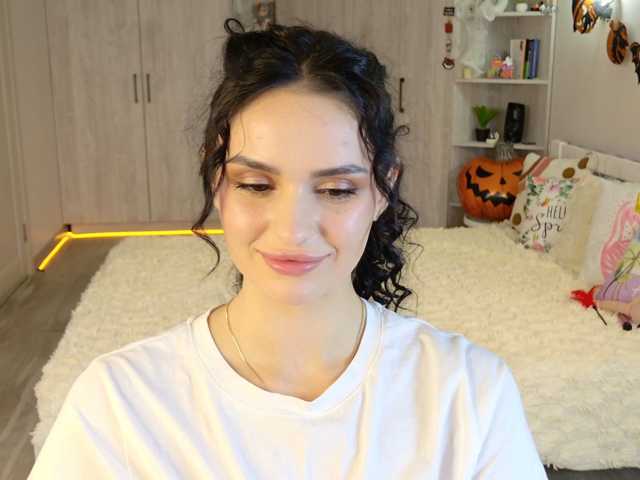 MilaSweety1 live cam on BongaCams