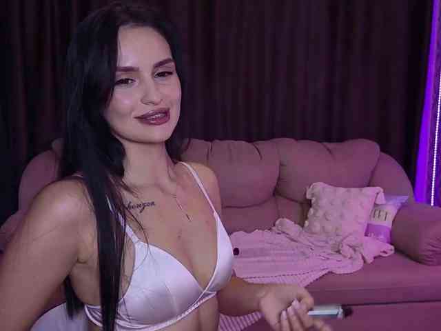 MilaSweety1 webcam