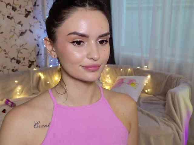MilaSweety1 webcam