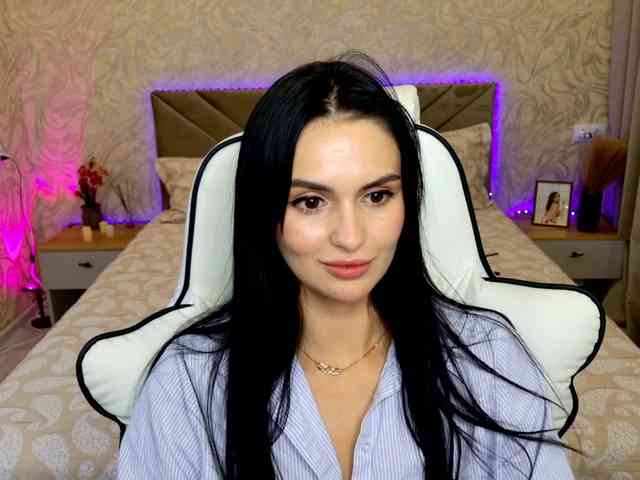 MilaSweety1 webcam