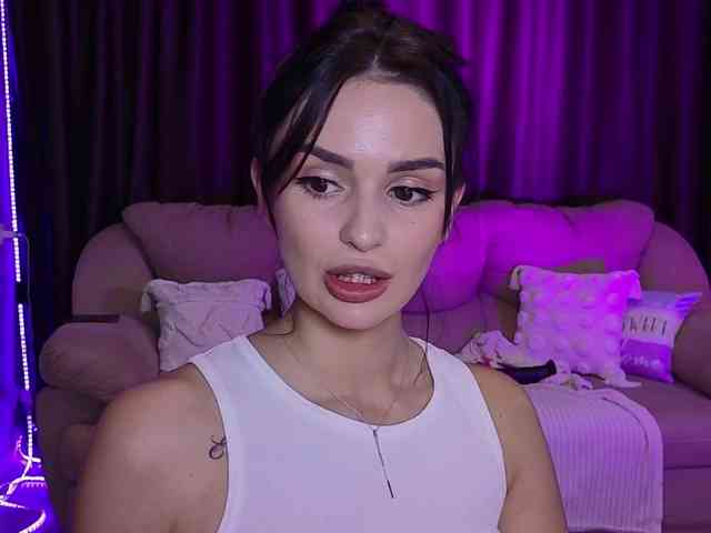 MilaSweety1 webcam