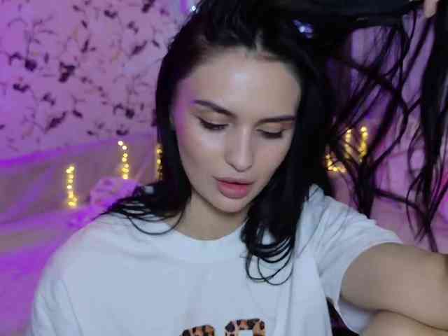 MilaSweety1 webcam