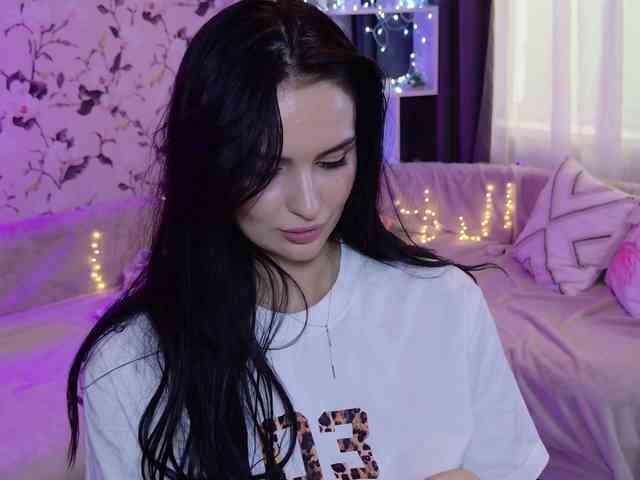 MilaSweety1 webcam