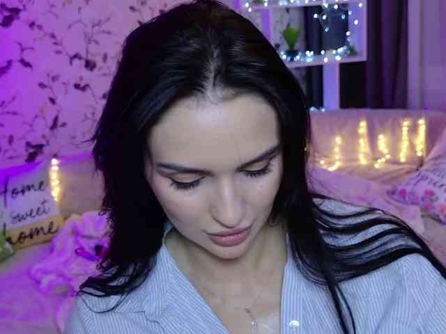 MilaSweety1 webcam