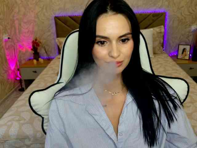 MilaSweety1 webcam