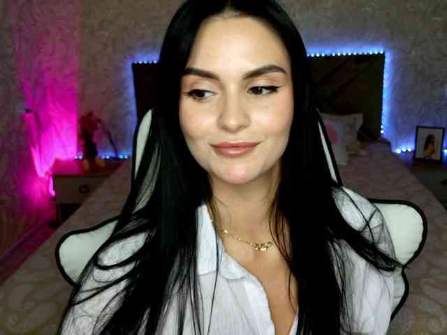 MilaSweety1 webcam