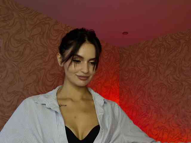 MilaSweety1 webcam