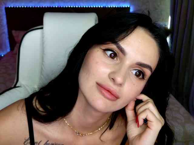 MilaSweety1 webcam