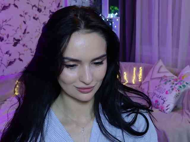 MilaSweety1 webcam