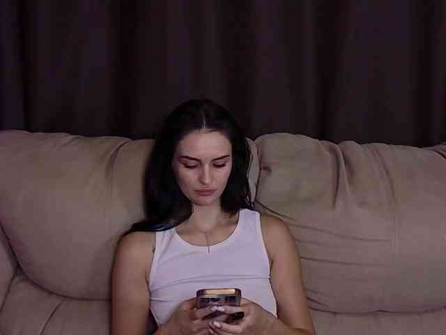 MilaSweety1 webcam