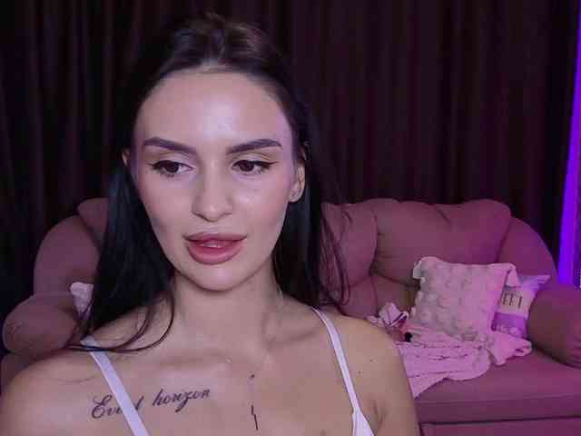 MilaSweety1 webcam
