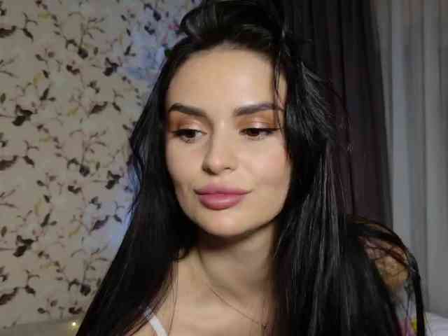 MilaSweety1 webcam