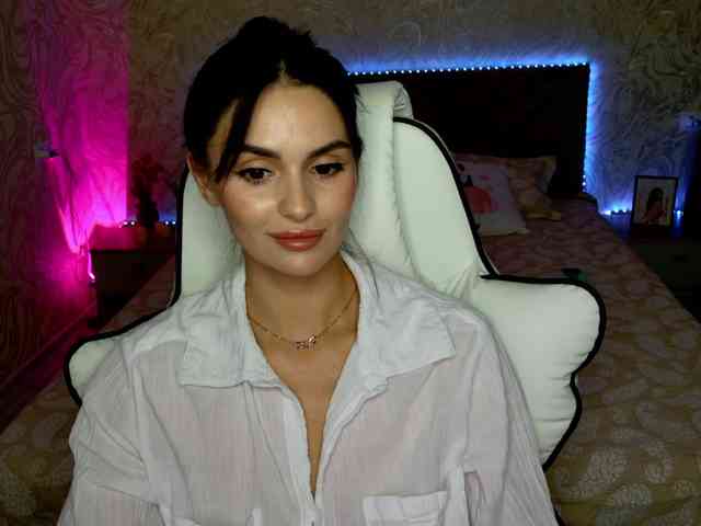 MilaSweety1 webcam