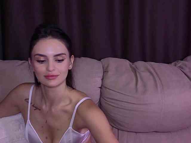 MilaSweety1 webcam