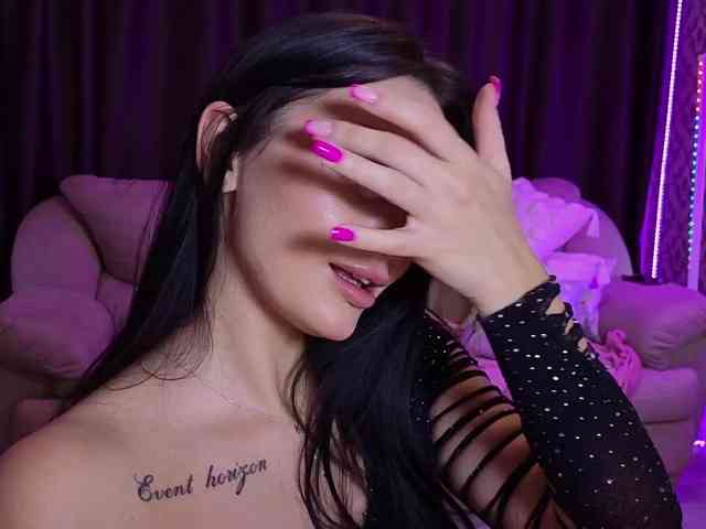 MilaSweety1 webcam