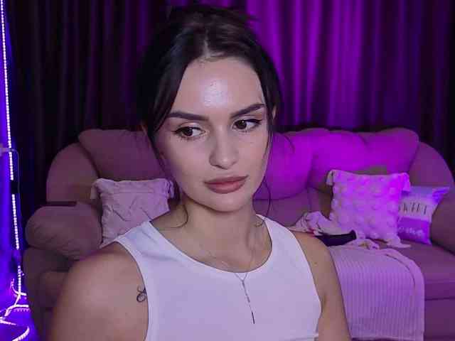 MilaSweety1 webcam