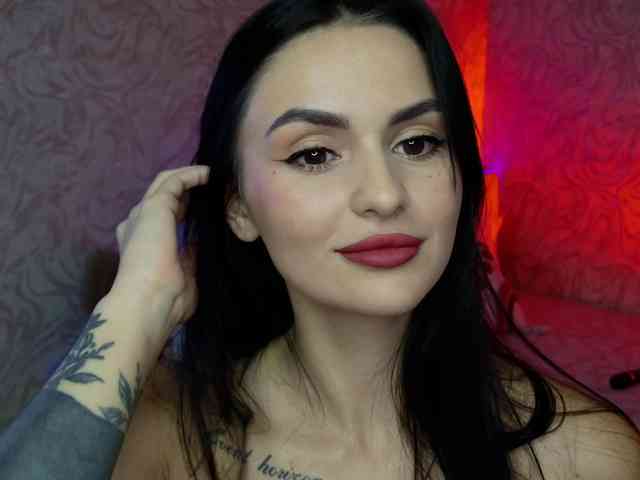 MilaSweety1 webcam