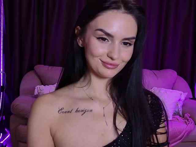 MilaSweety1 webcam
