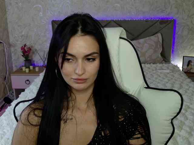 MilaSweety1 webcam
