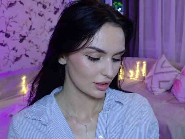 MilaSweety1 webcam