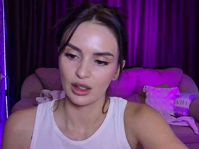 MilaSweety1 webcam