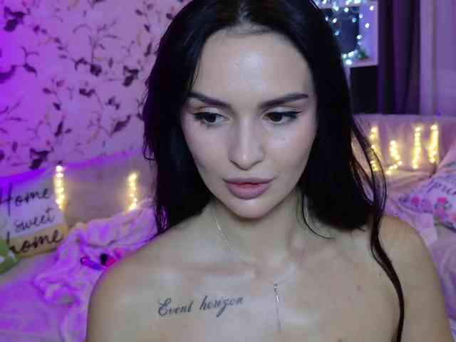 MilaSweety1 webcam