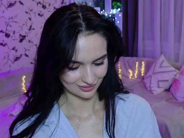 MilaSweety1 webcam
