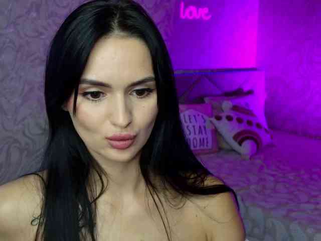 MilaSweety1 webcam