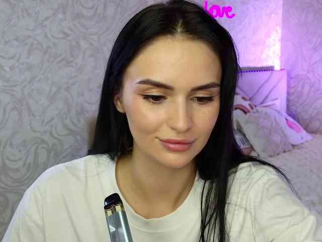 MilaSweety1 webcam